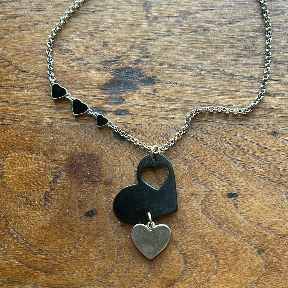 Heart statement necklace - Picture 2 of 2
